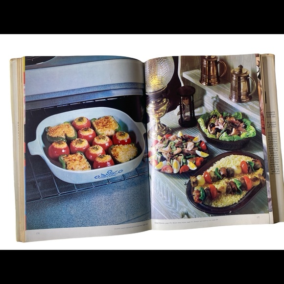 Vintage 1971 The American Every Day Cookbook By Margeurite Pattern - Picture 6 of 9